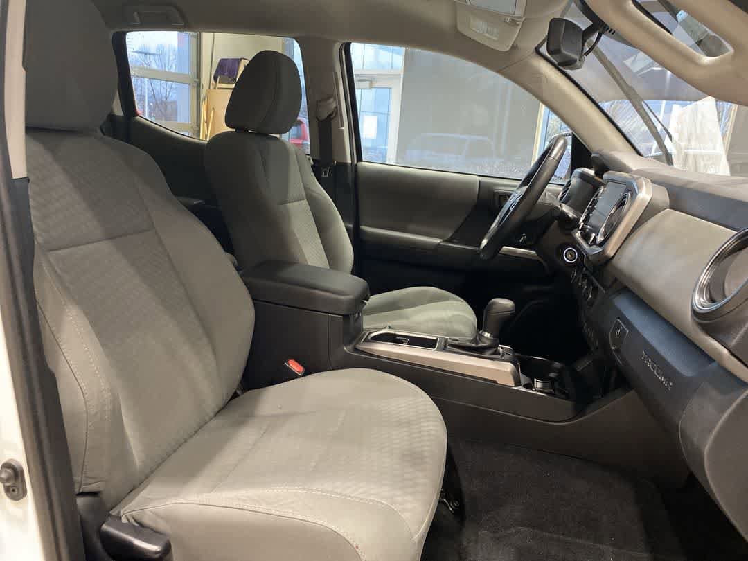 Thumbnail: 2022 Toyota Tacoma - 23