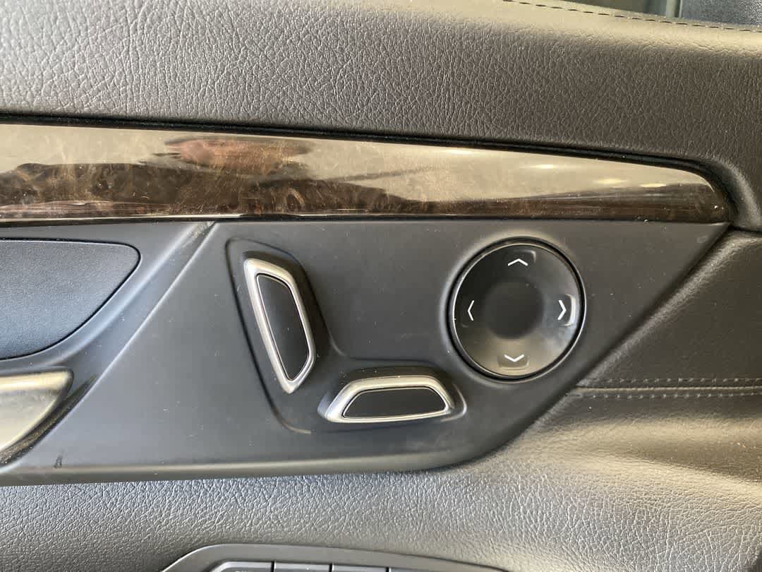 Thumbnail: 2017 Cadillac CT6 - 12