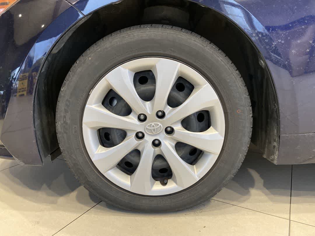 Thumbnail: 2024 Toyota Corolla - 10