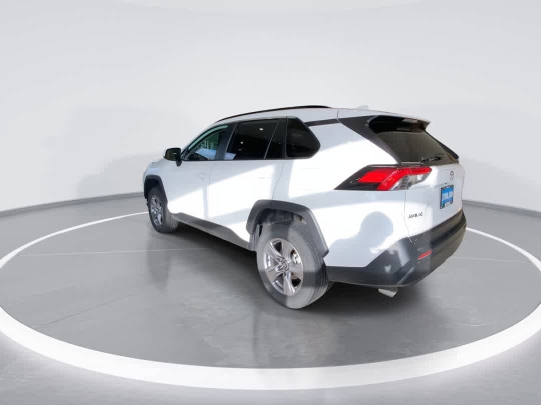 Thumbnail: 2025 Toyota RAV4 - 6