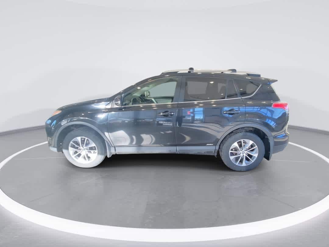 Thumbnail: 2016 Toyota RAV4 - 5