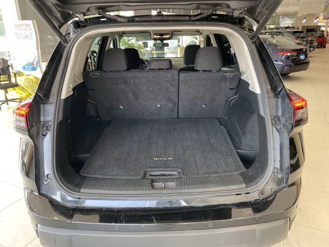 Thumbnail: 2024 Nissan Rogue - 24