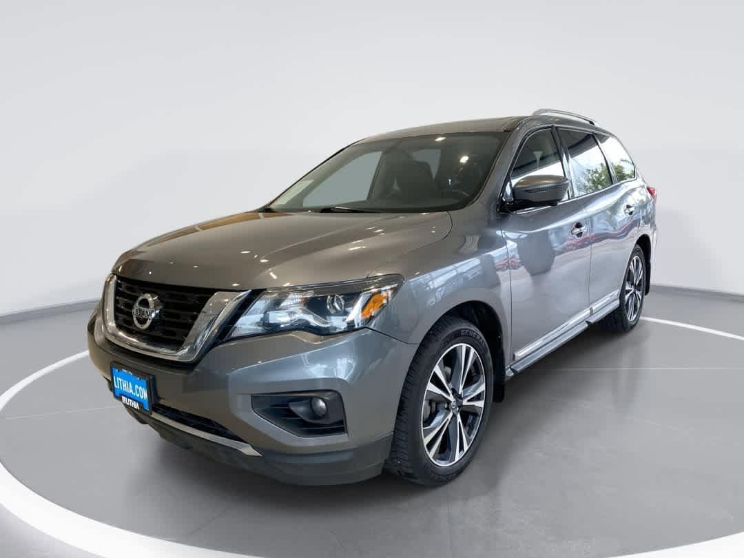 2019 Nissan Pathfinder Platinum 4WD's photo