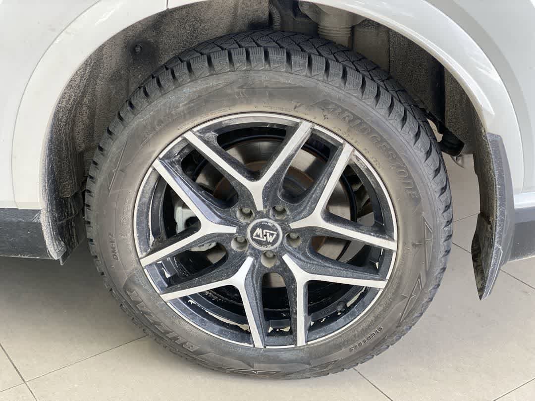 Thumbnail: 2023 Lexus RX - 12