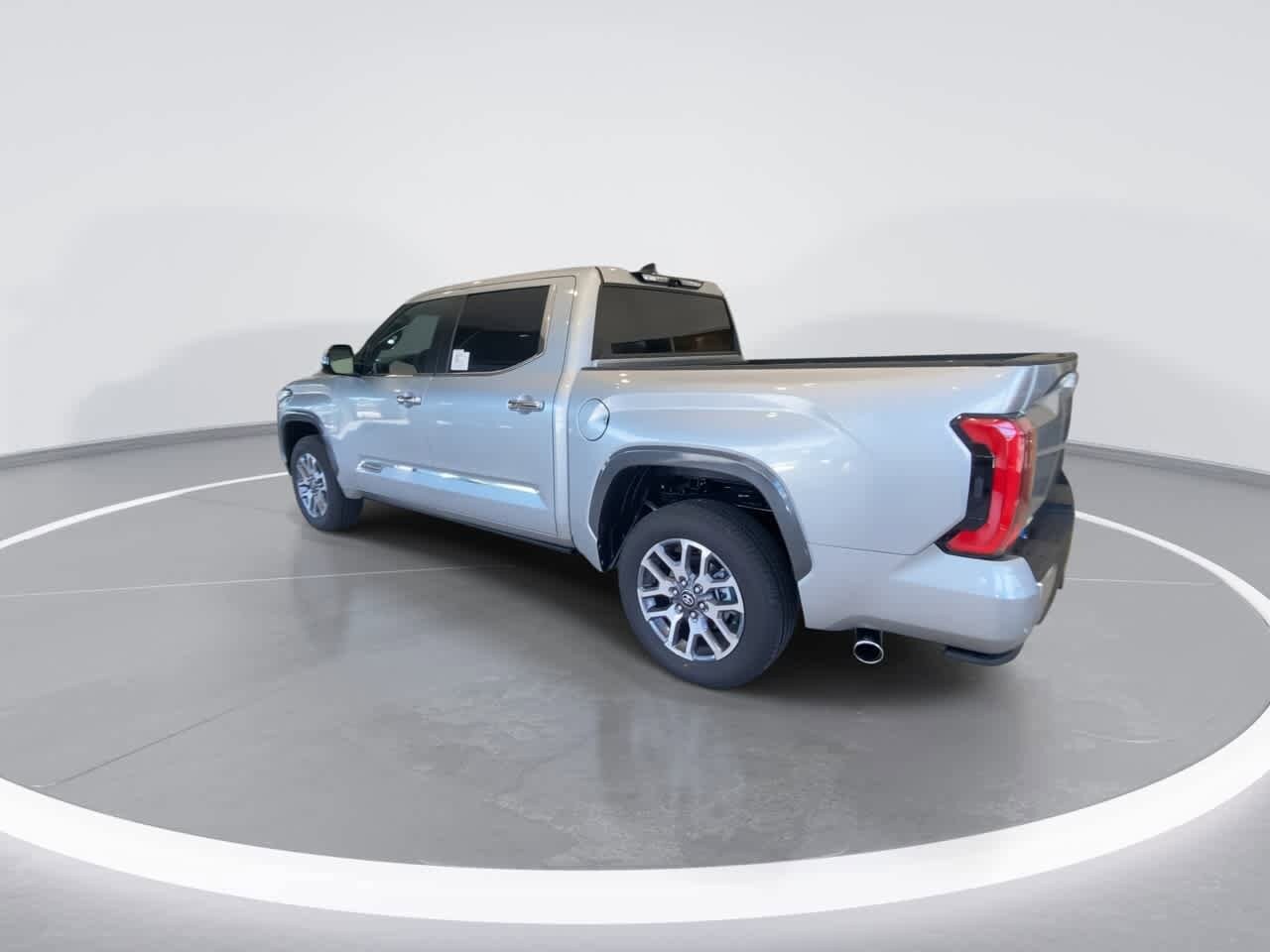 Thumbnail: 2025 Toyota Tundra - 6