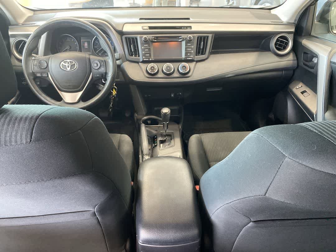 Thumbnail: 2017 Toyota RAV4 - 23