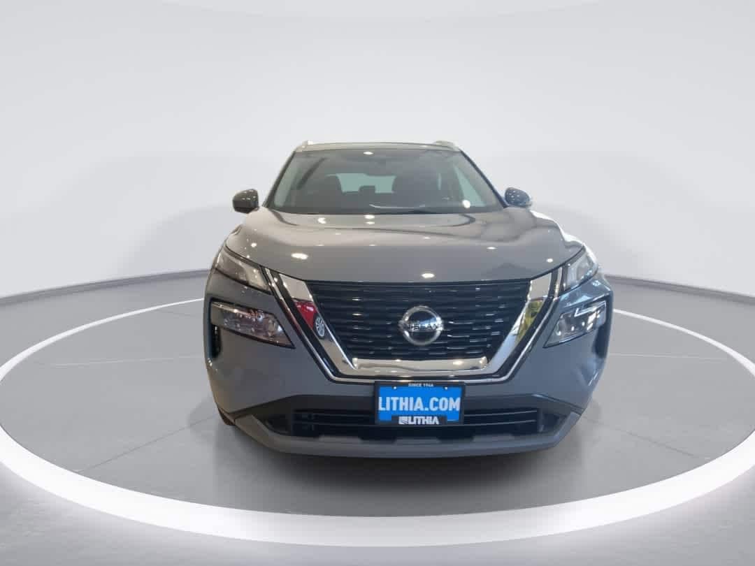 Thumbnail: 2021 Nissan Rogue - 3