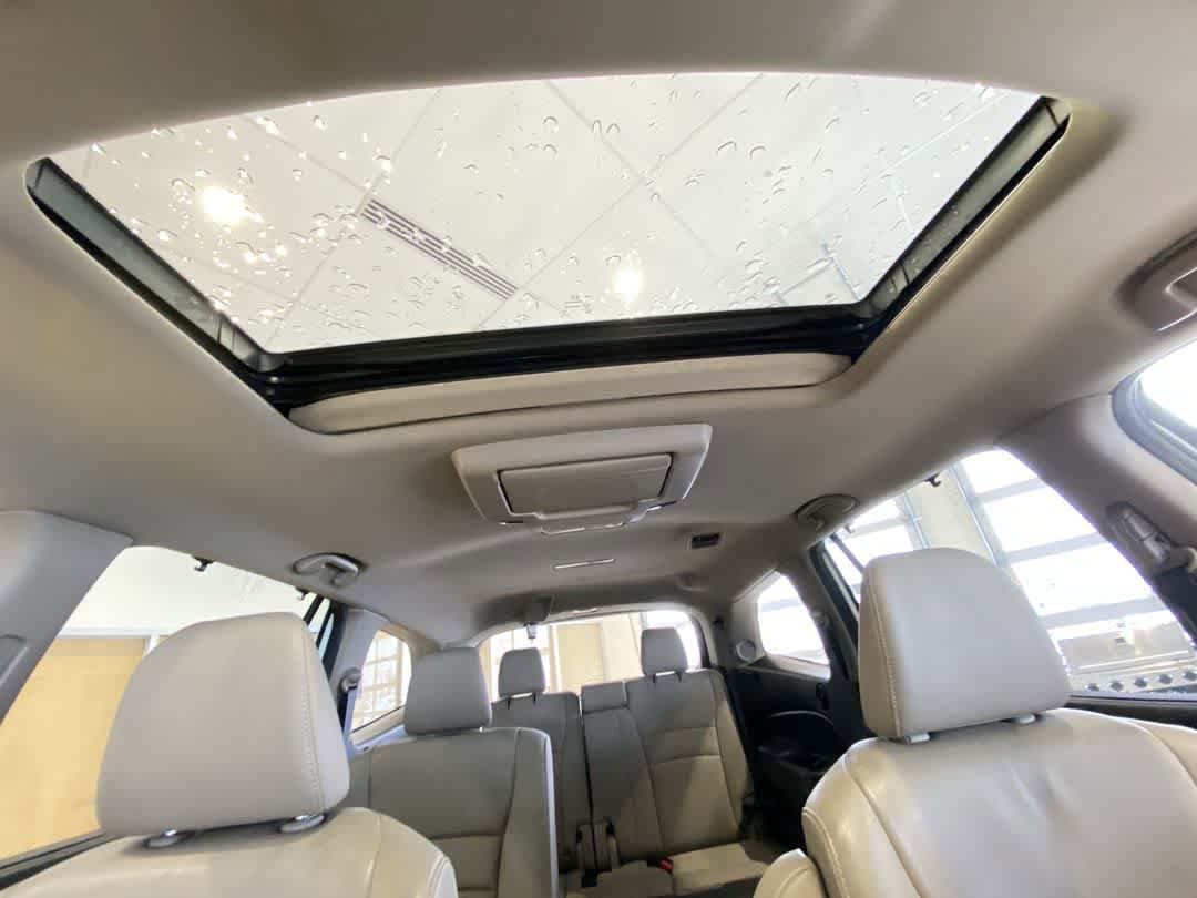 Thumbnail: 2019 Honda Pilot - 25