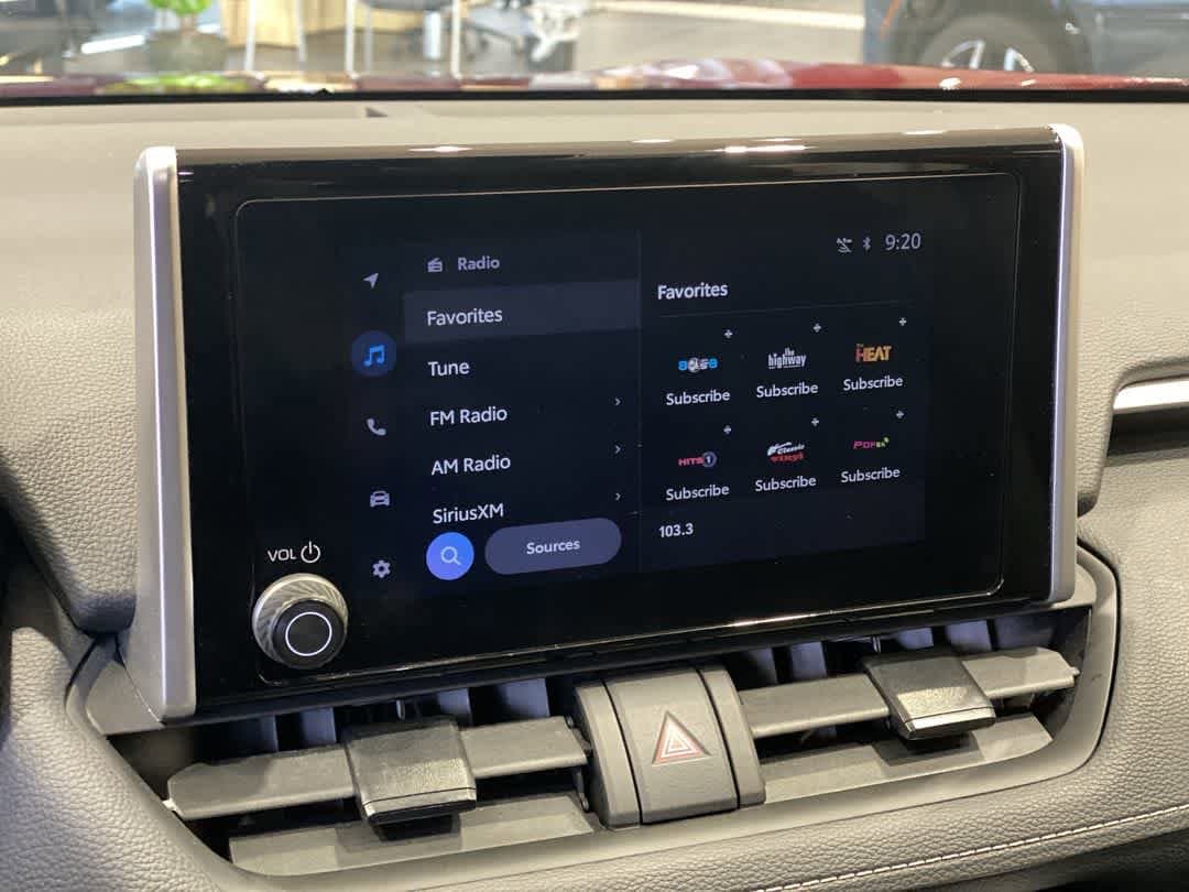 Thumbnail: 2025 Toyota RAV4 - 18