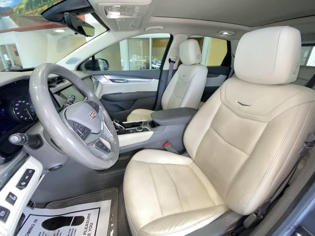 Thumbnail: 2020 Cadillac XT5 - 14