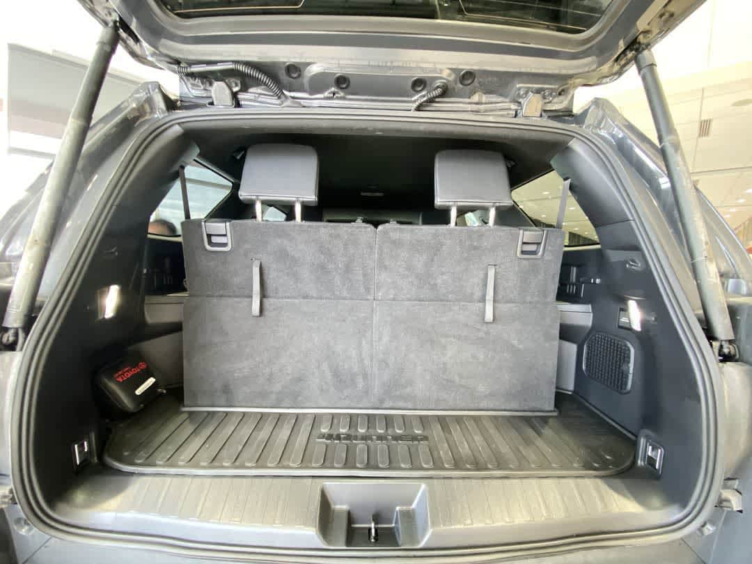 Thumbnail: 2025 Toyota 4Runner - 25