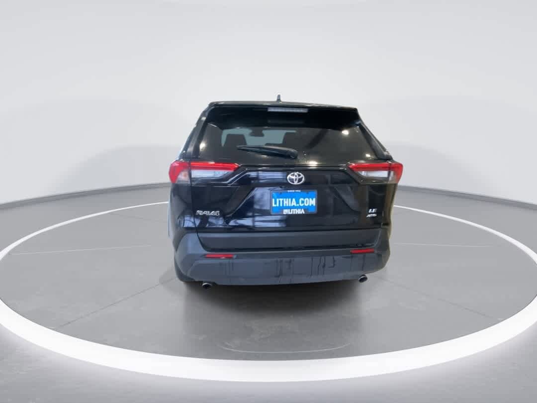 Thumbnail: 2024 Toyota RAV4 - 7