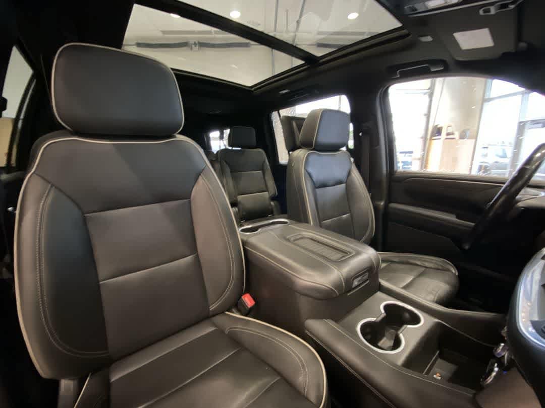 Thumbnail: 2021 GMC Yukon XL - 29