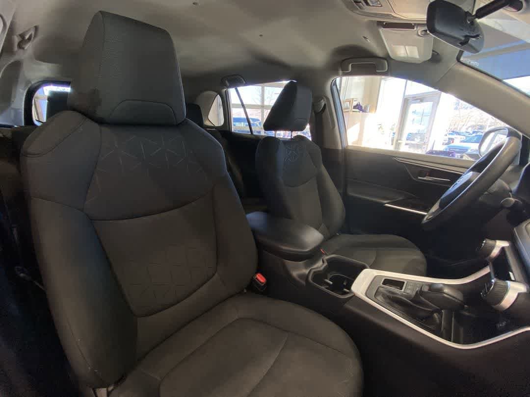 Thumbnail: 2024 Toyota RAV4 - 26