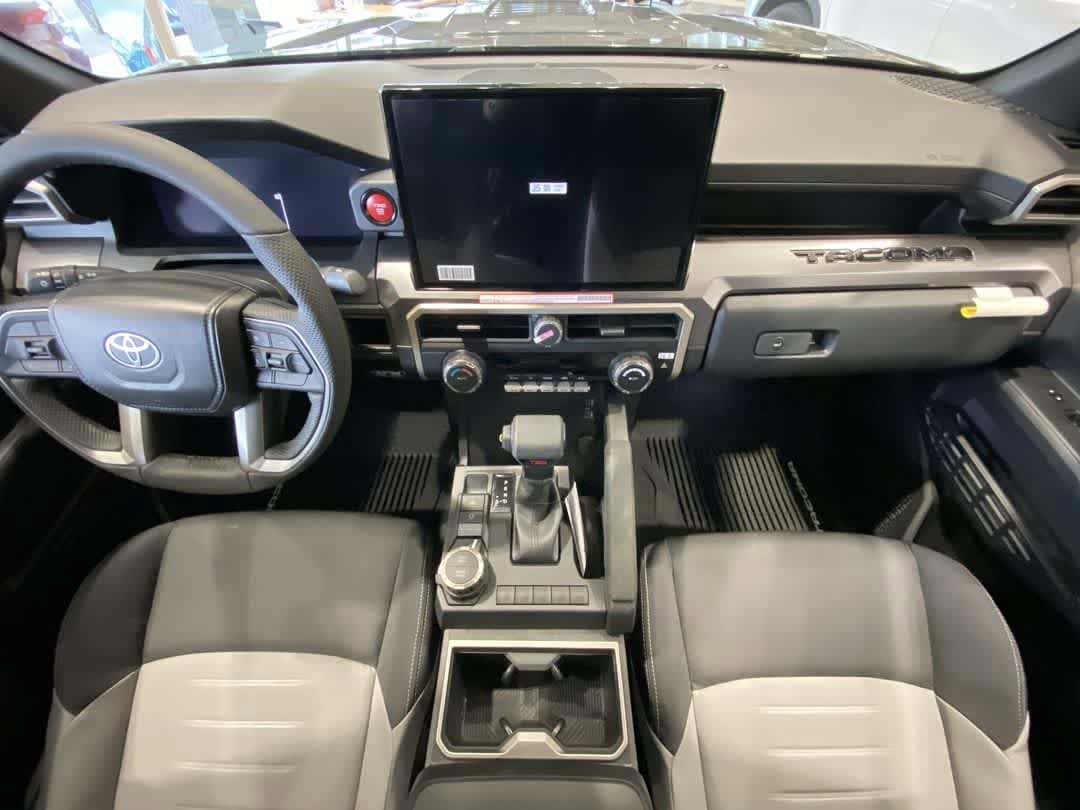 2026 Toyota Tacoma TRD Sport - Photo 22