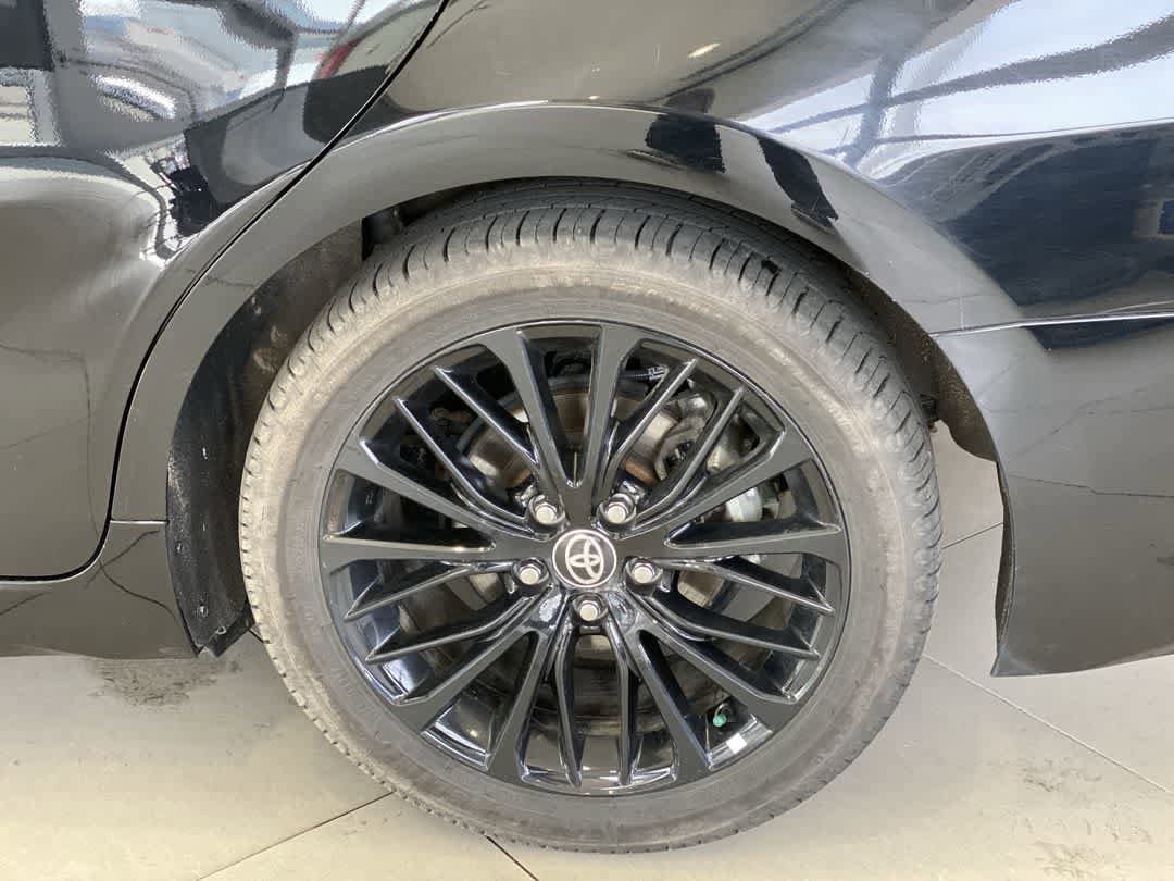 Thumbnail: 2022 Toyota Camry - 12