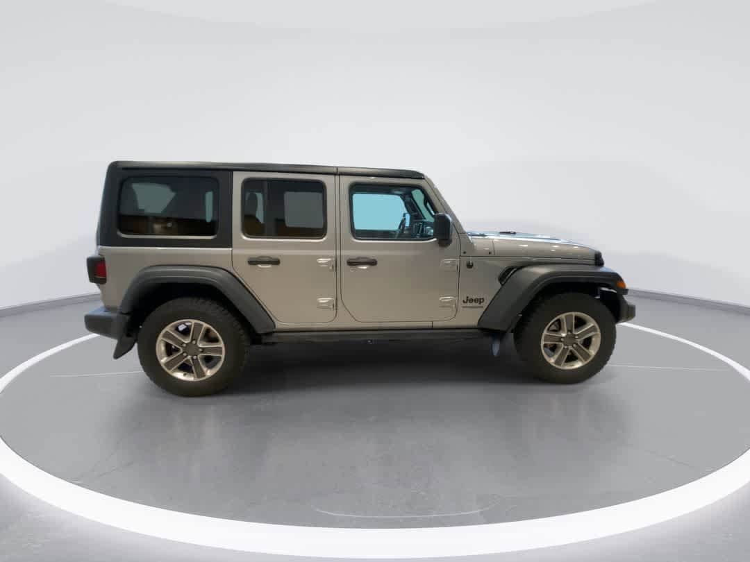 Thumbnail: 2019 Jeep Wrangler - 9