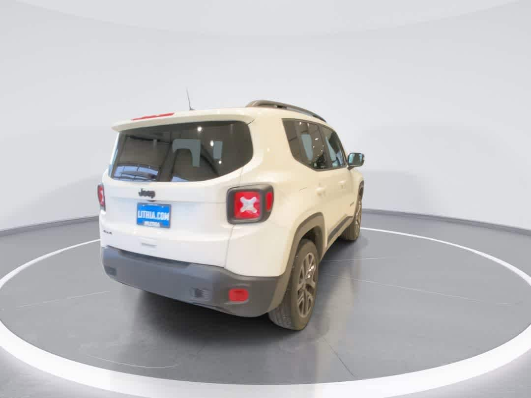 2022 Jeep Renegade Latitude 8