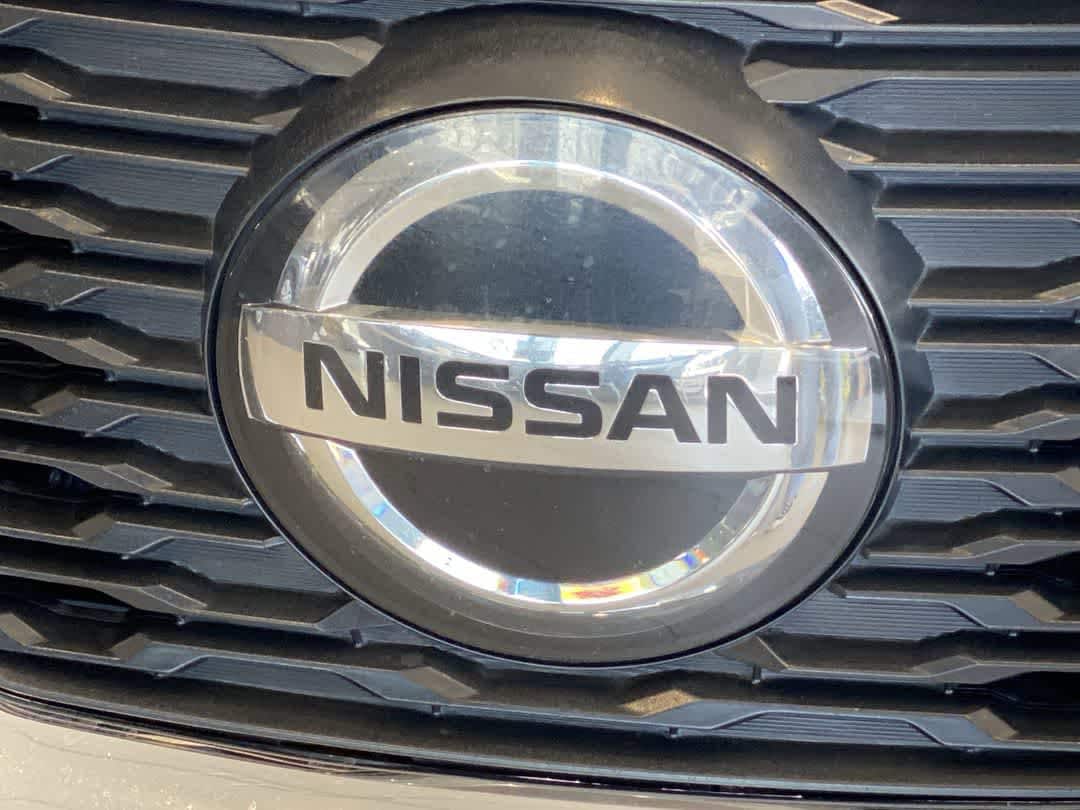 Thumbnail: 2020 Nissan Rogue - 10