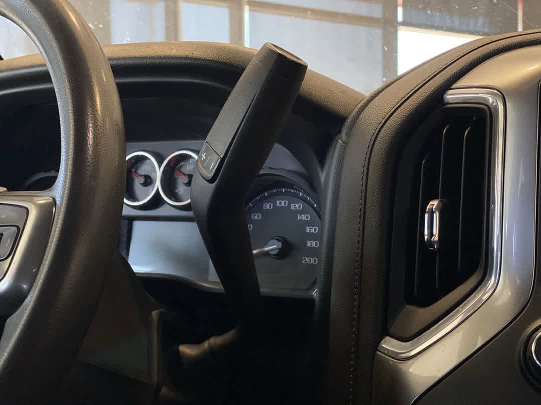 Thumbnail: 2020 Chevrolet Silverado 1500 - 22