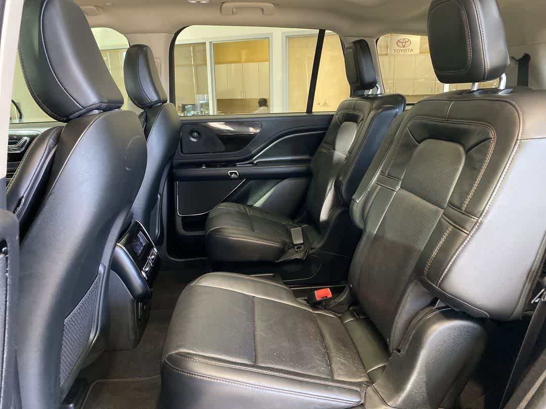 Thumbnail: 2022 Lincoln Aviator - 23