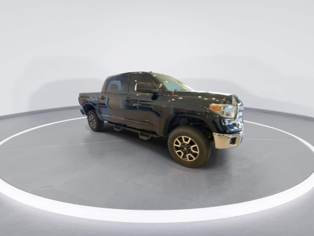 Thumbnail: 2018 Toyota Tundra - 2