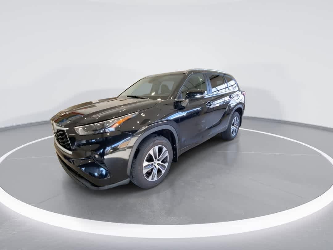 Thumbnail: 2024 Toyota Highlander - 4