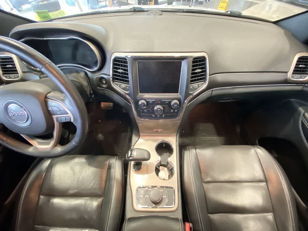 Thumbnail: 2015 Jeep Grand Cherokee - 24