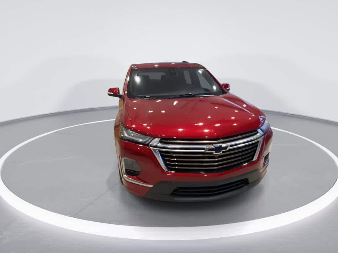 Thumbnail: 2023 Chevrolet Traverse - 3