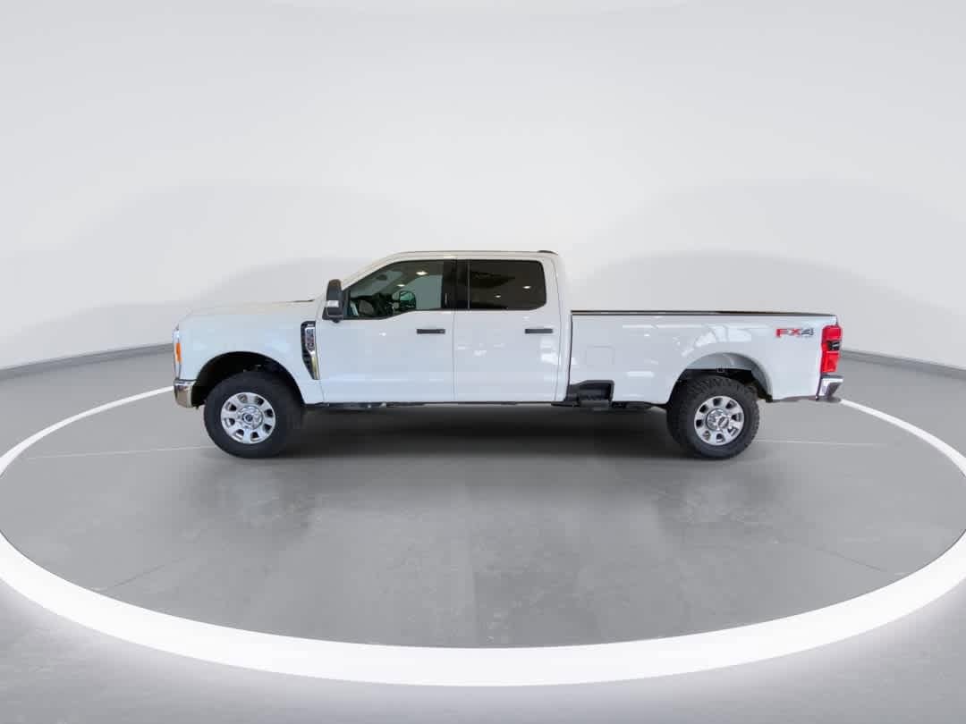 Thumbnail: 2023 Ford F-350 - 5