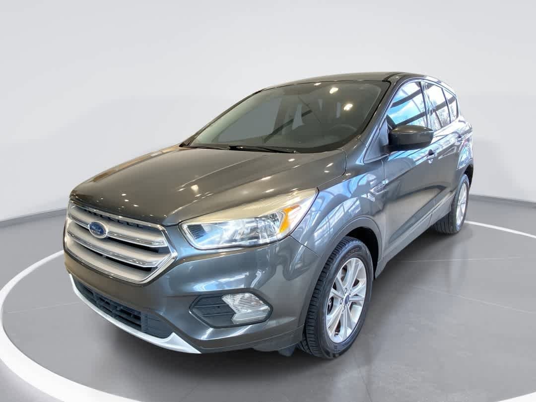 Thumbnail: 2019 Ford Escape - 1