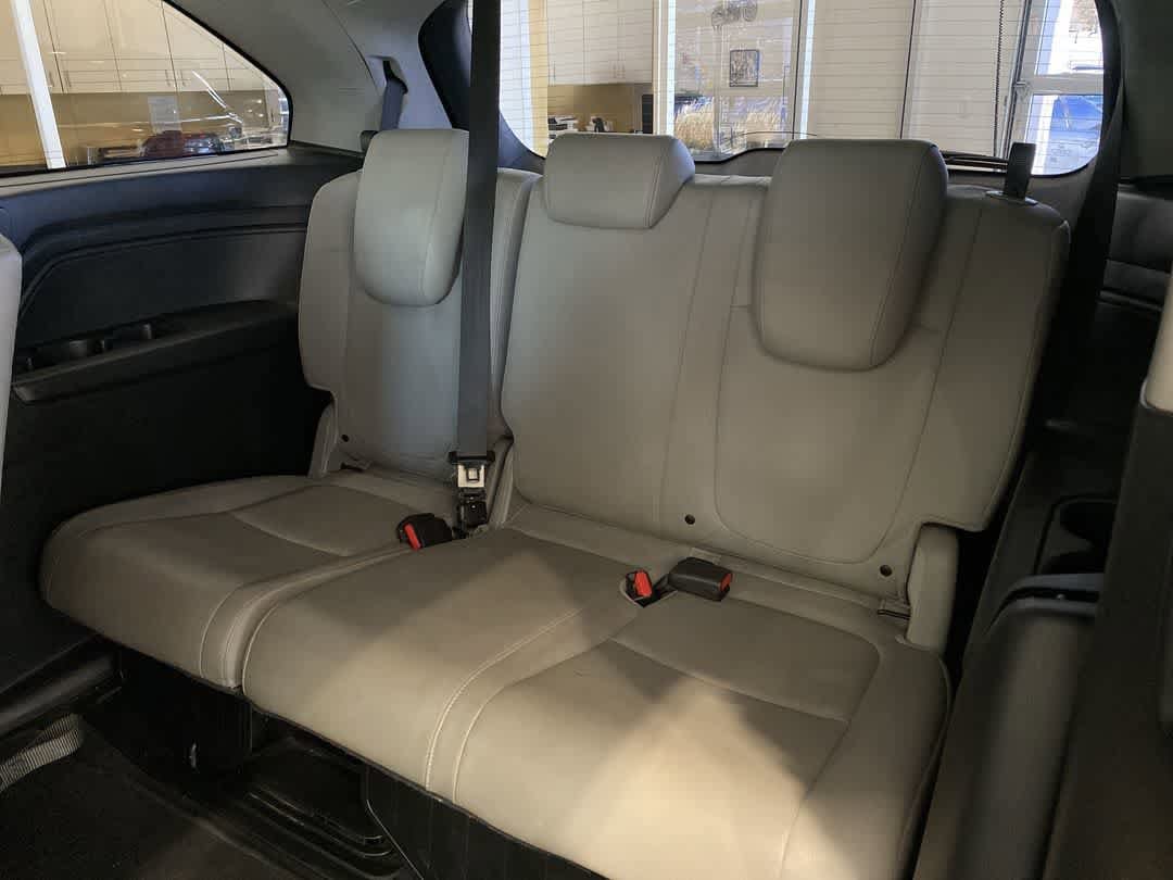 Thumbnail: 2018 Honda Odyssey - 23