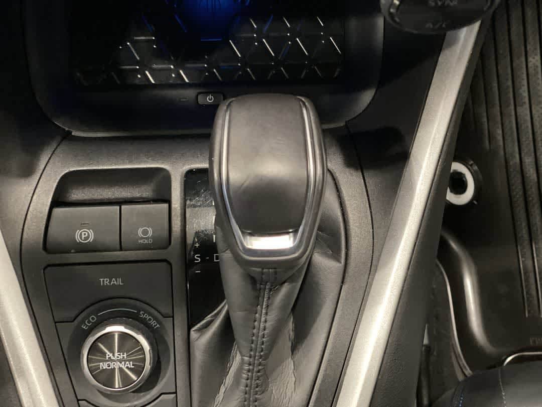 Thumbnail: 2024 Toyota RAV4 - 22