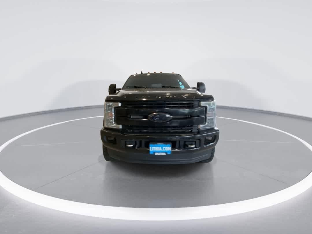 Thumbnail: 2019 Ford F-250 - 3