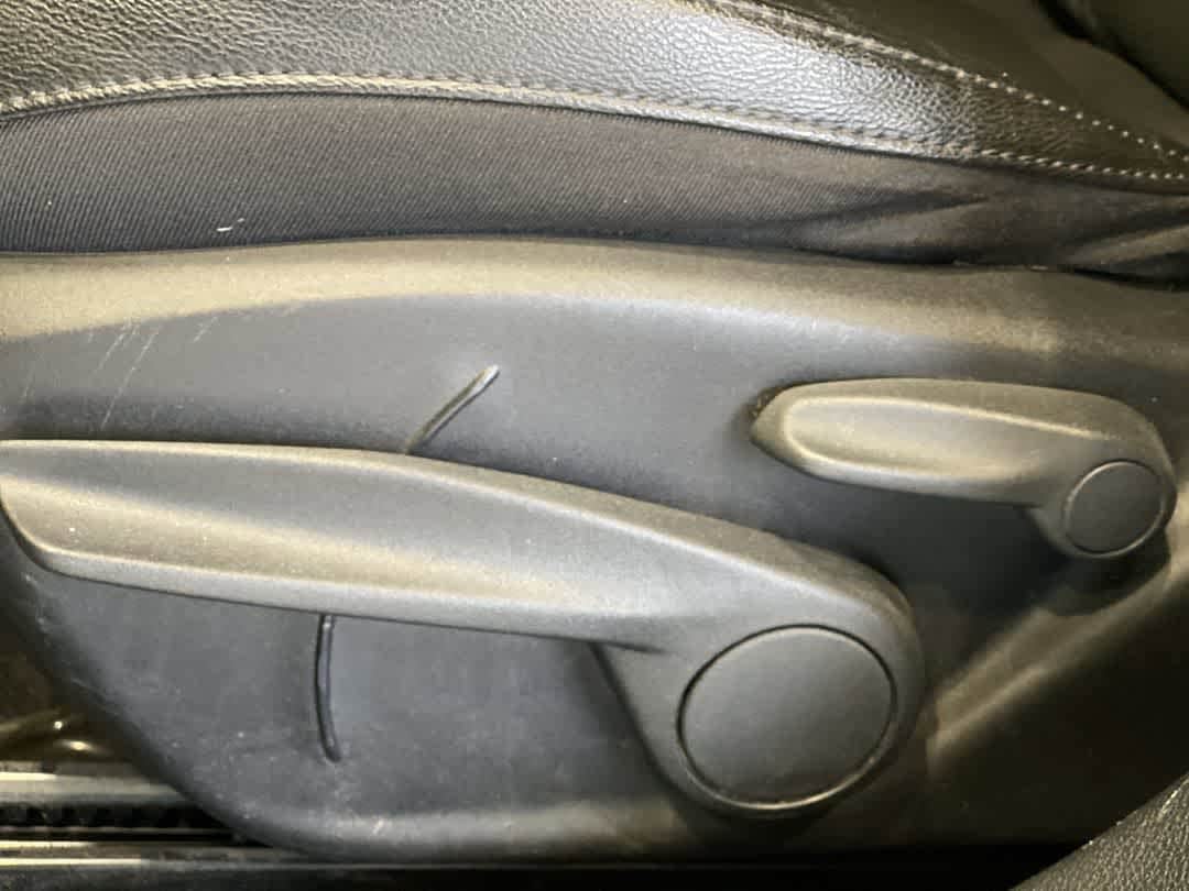 Thumbnail: 2023 Jeep Compass - 15