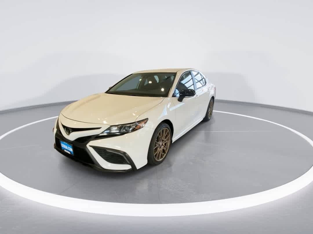 2024 Toyota Camry SE photo 4