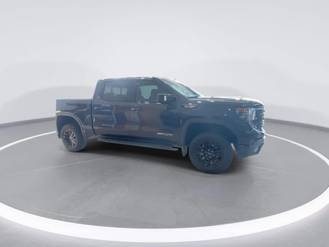 Thumbnail: 2022 GMC Sierra 1500 - 2