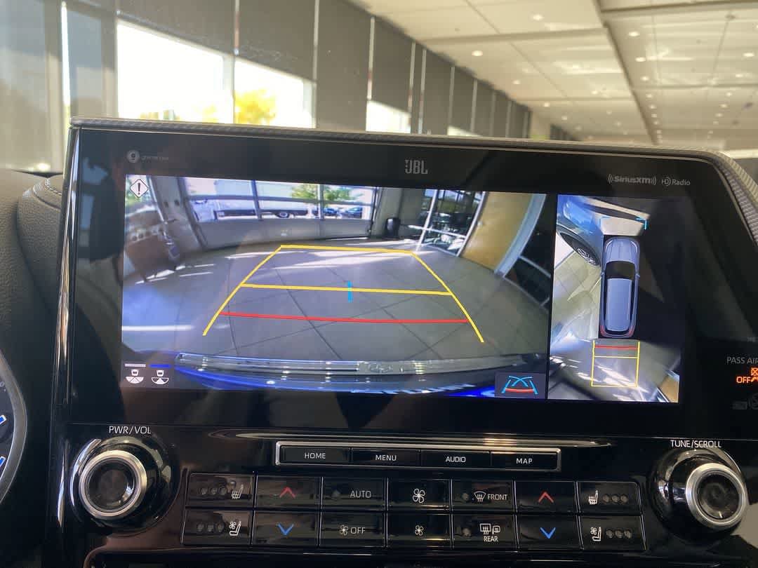 Thumbnail: 2021 Toyota Highlander - 20