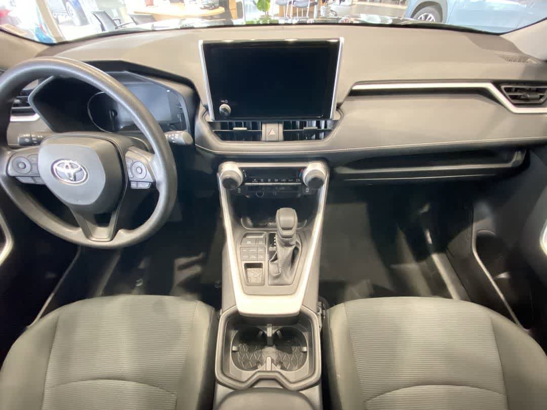 Thumbnail: 2025 Toyota RAV4 - 23