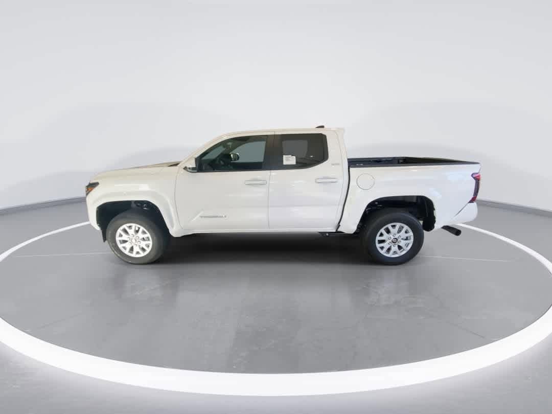 Thumbnail: 2025 Toyota Tacoma - 5