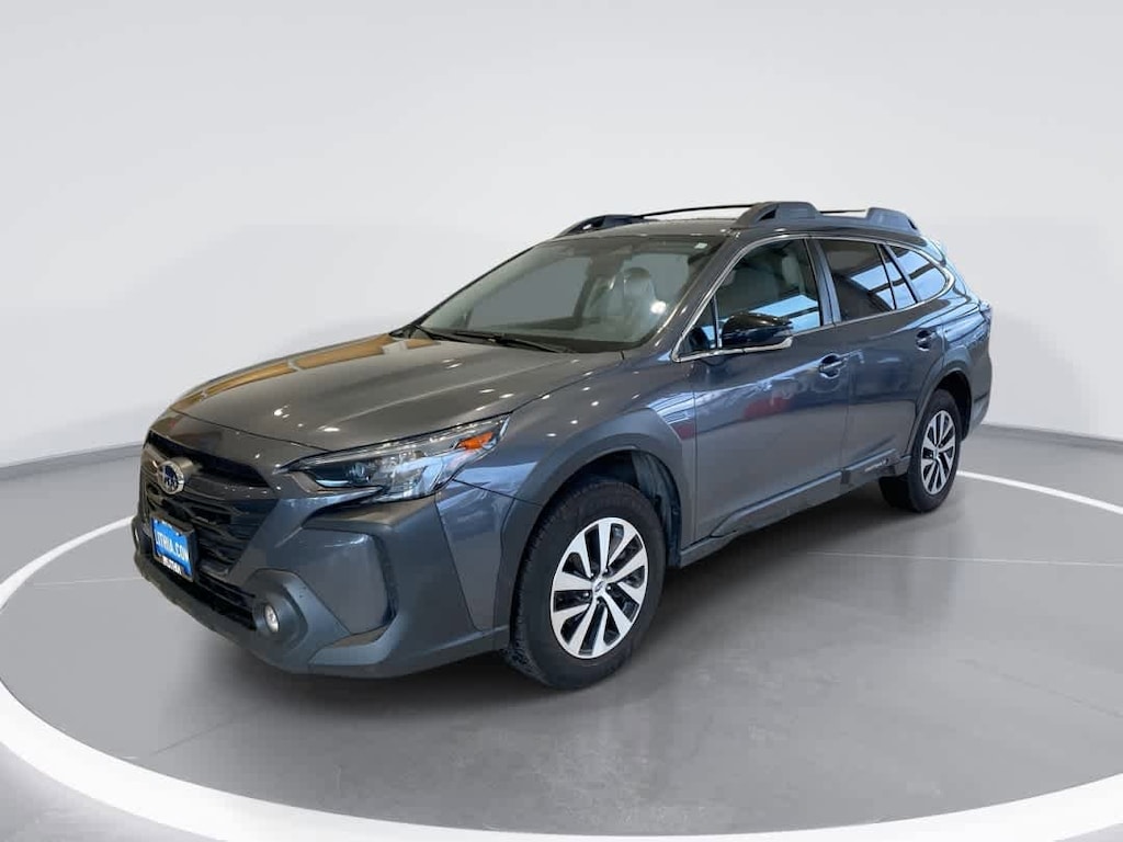 Used 2023 Subaru Outback Premium SUV