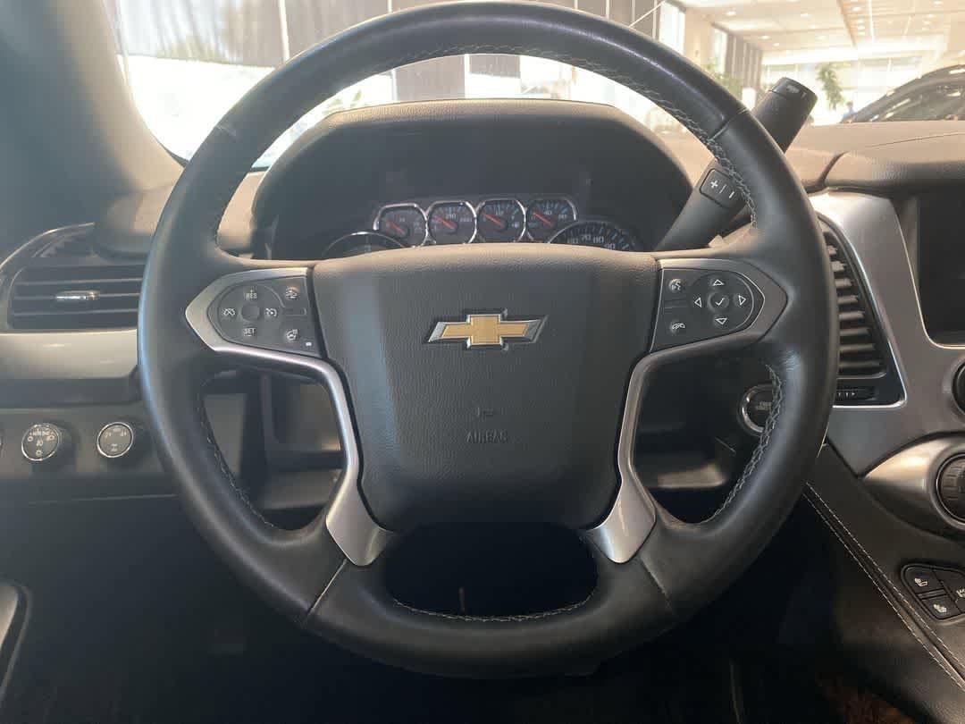 Thumbnail: 2015 Chevrolet Suburban - 15