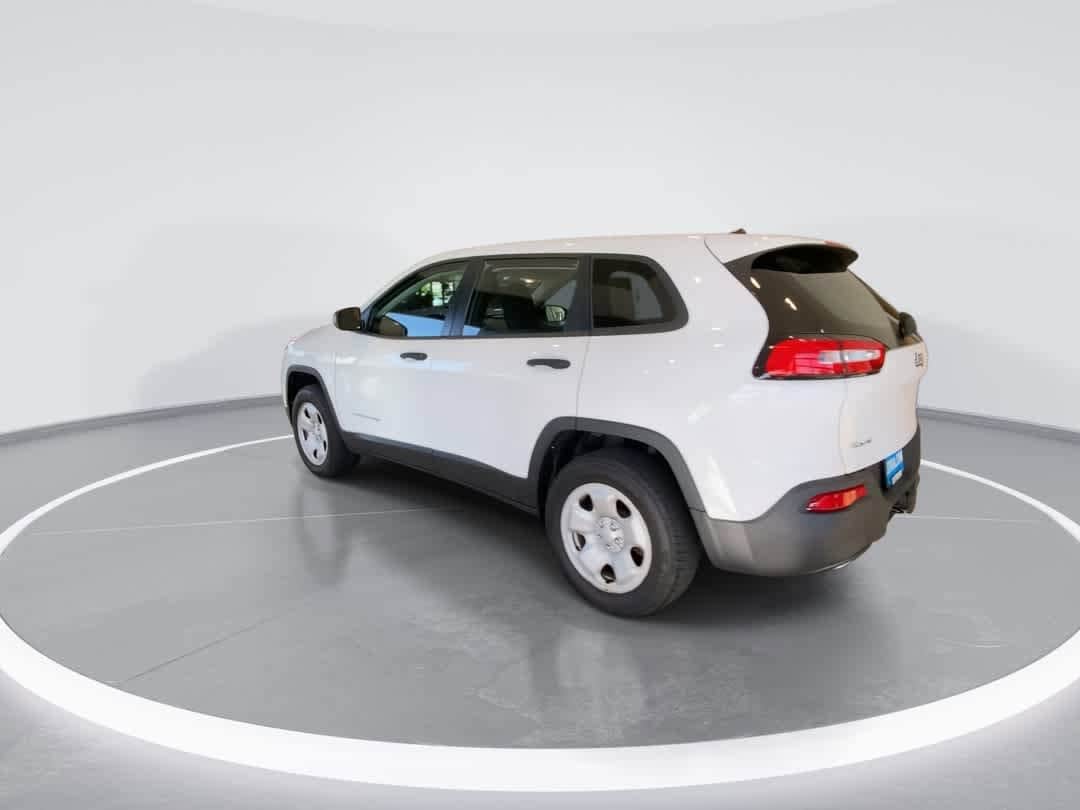 Thumbnail: 2017 Jeep Cherokee - 6
