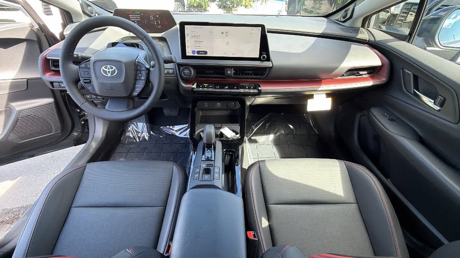 2026 Toyota Prius Plug-in Hybrid XSE Premium - Photo 25