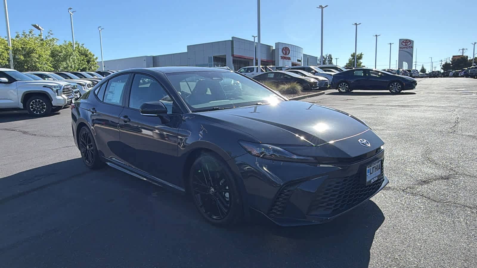 Thumbnail: 2026 Toyota Camry - 3