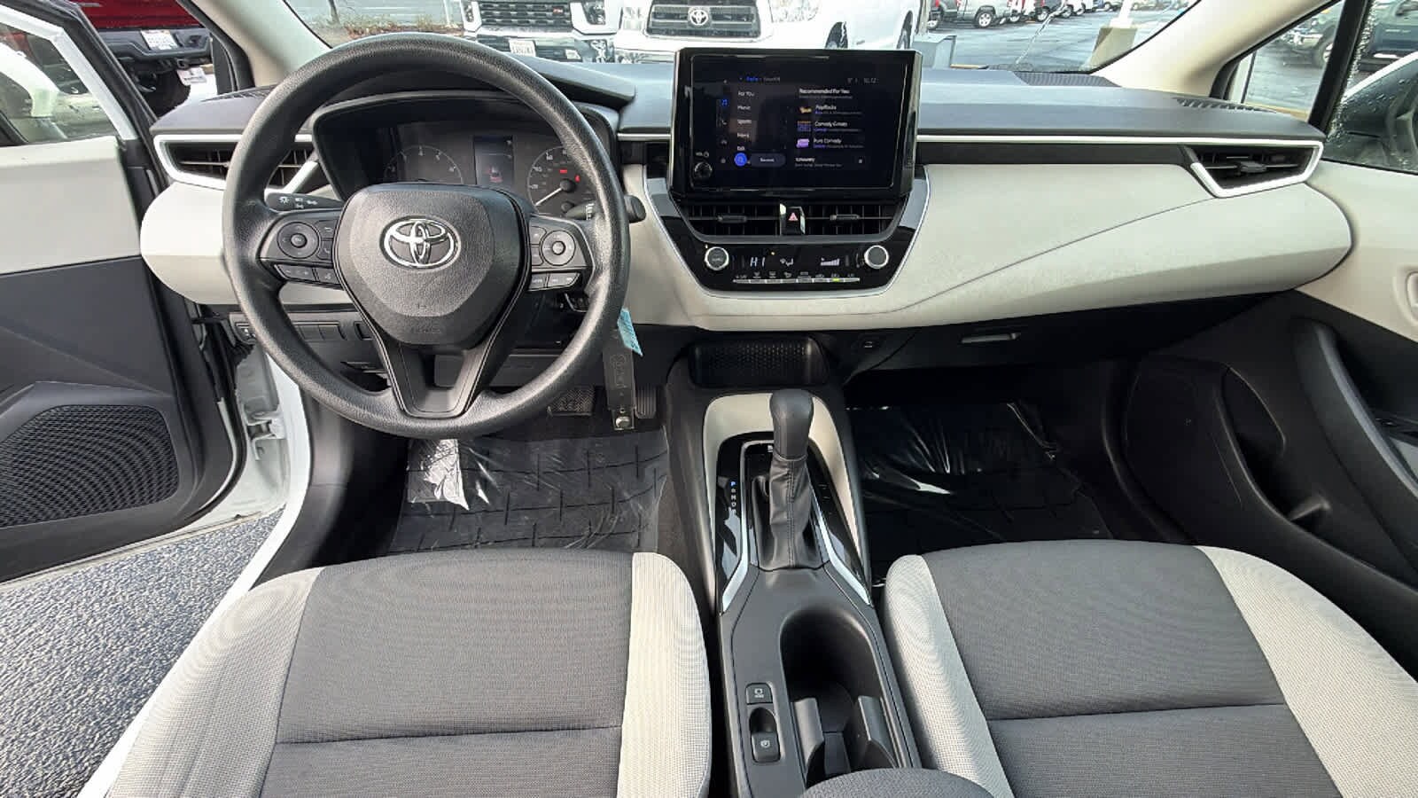 Thumbnail: 2023 Toyota Corolla - 26