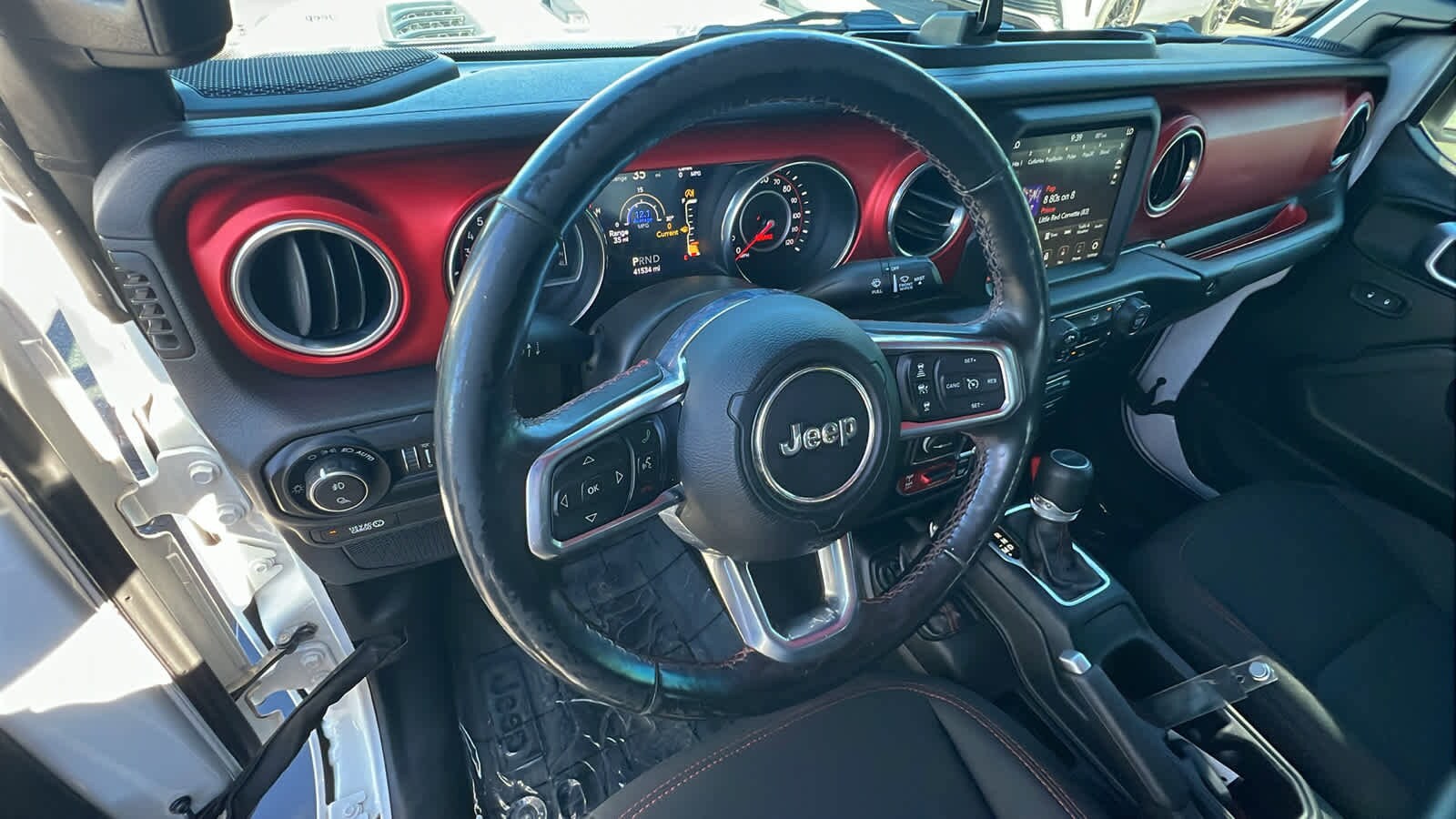 Thumbnail: 2020 Jeep Gladiator - 10