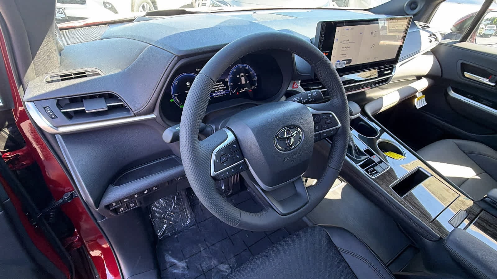 Thumbnail: 2026 Toyota Sienna - 10