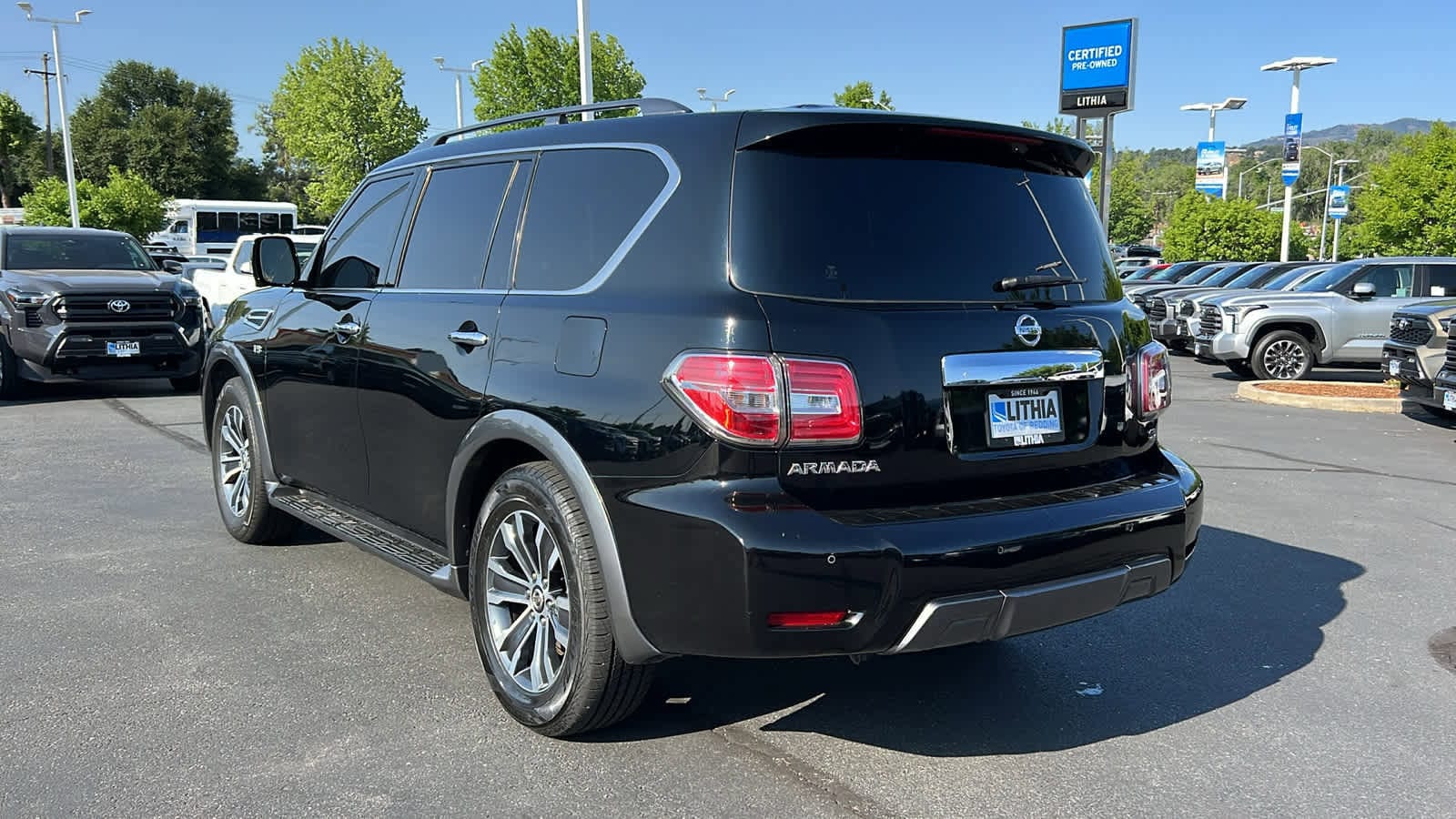 Thumbnail: 2020 Nissan Armada - 7
