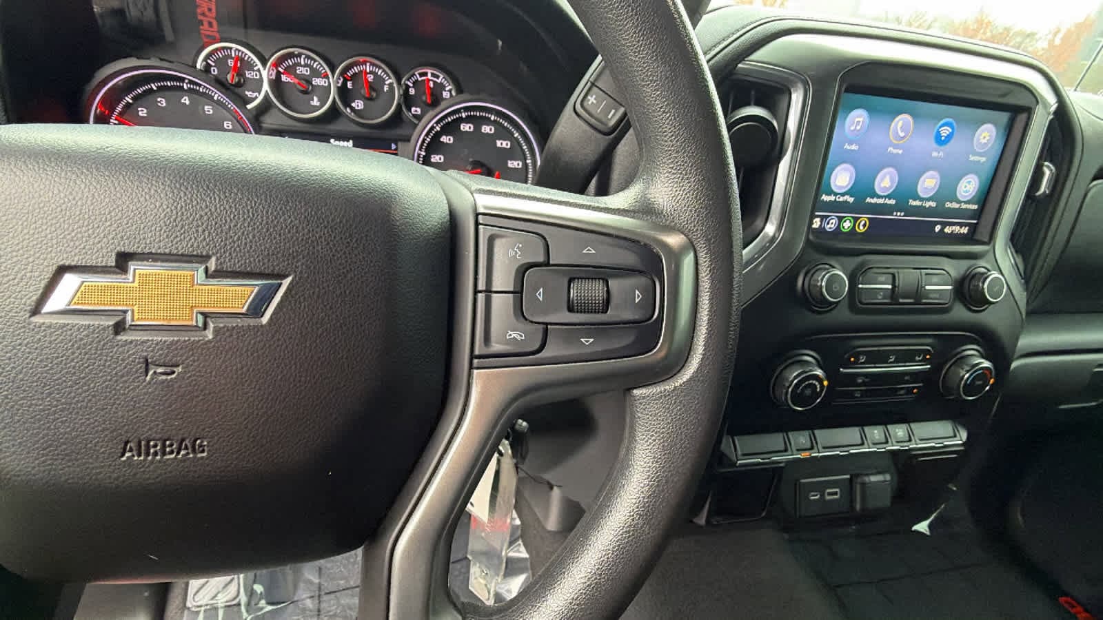 Thumbnail: 2020 Chevrolet Silverado 1500 - 20